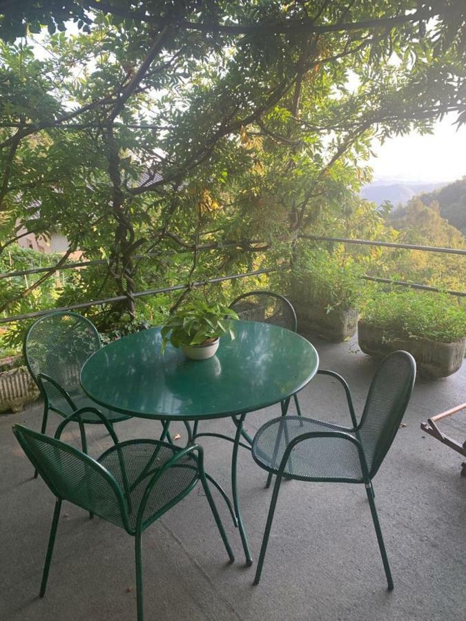 Casa Vacanze Le Violette Villa Brunate Luaran gambar